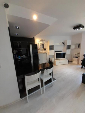New 2 Room Apartment Mida with nice Furniture